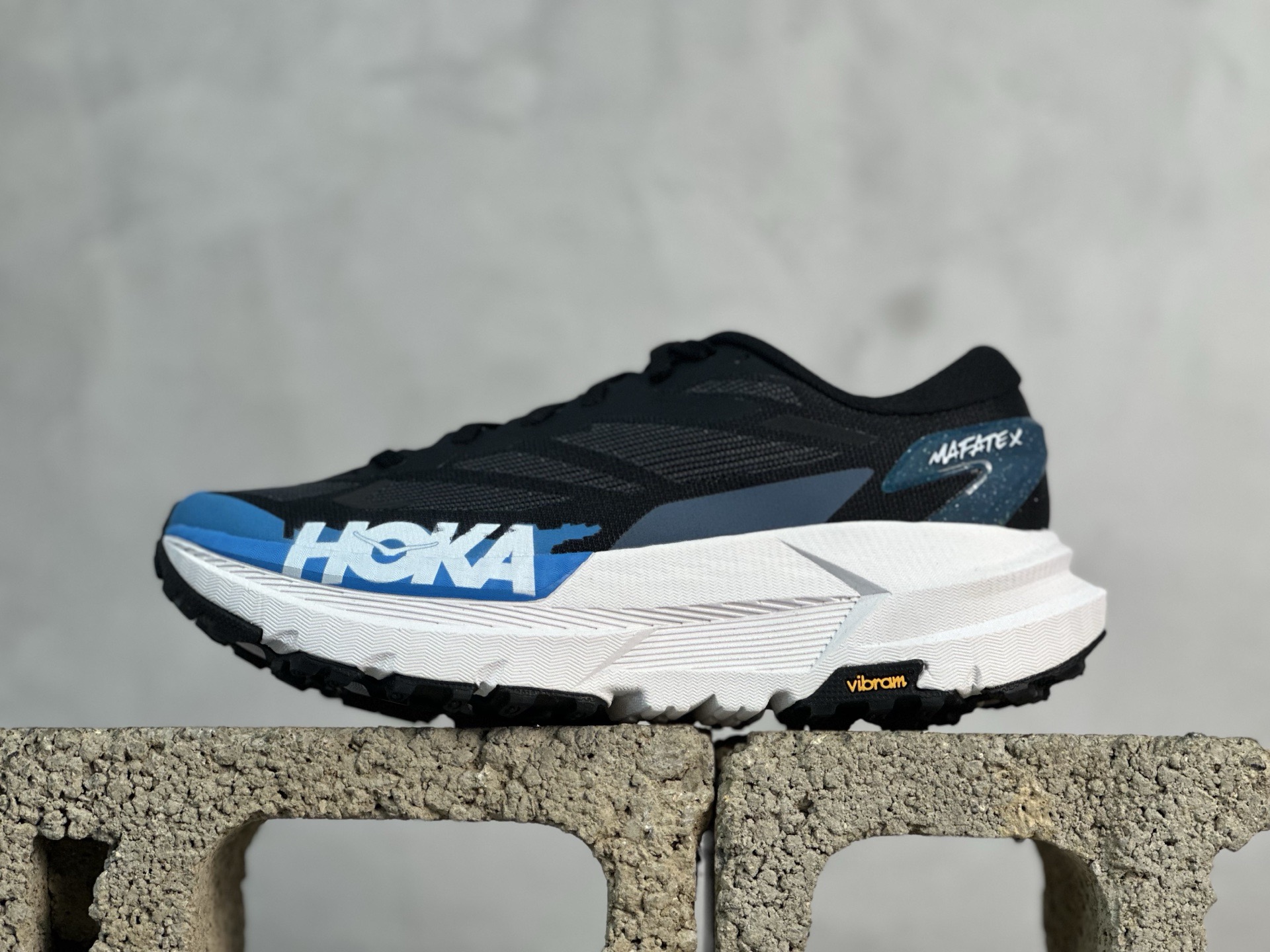 HOKA ONE ONE W MAFATE X 舒適百搭防滑耐磨低幫生活休閒鞋