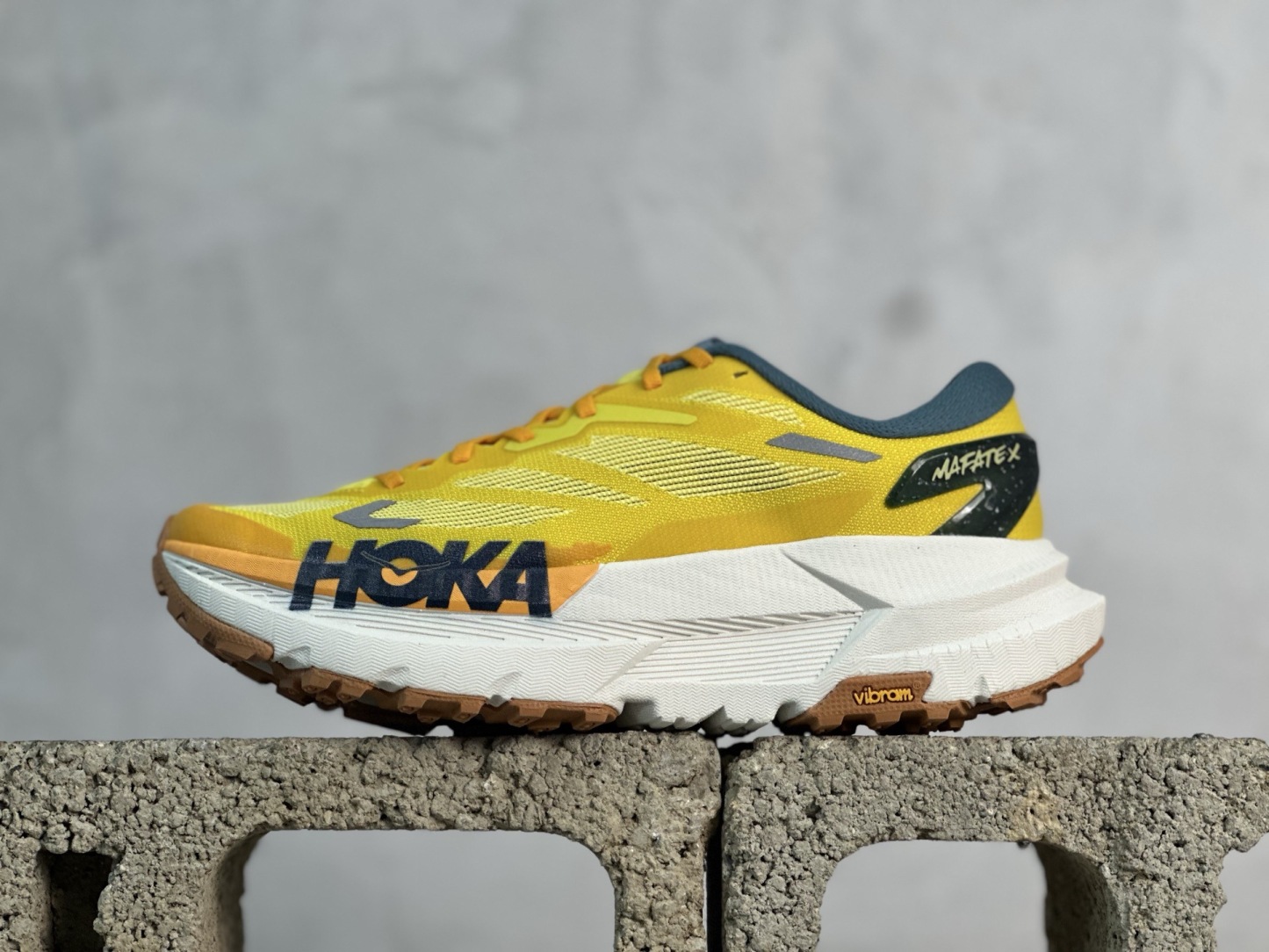 HOKA ONE ONE W MAFATE X 舒適百搭防滑耐磨低幫生活休閒鞋