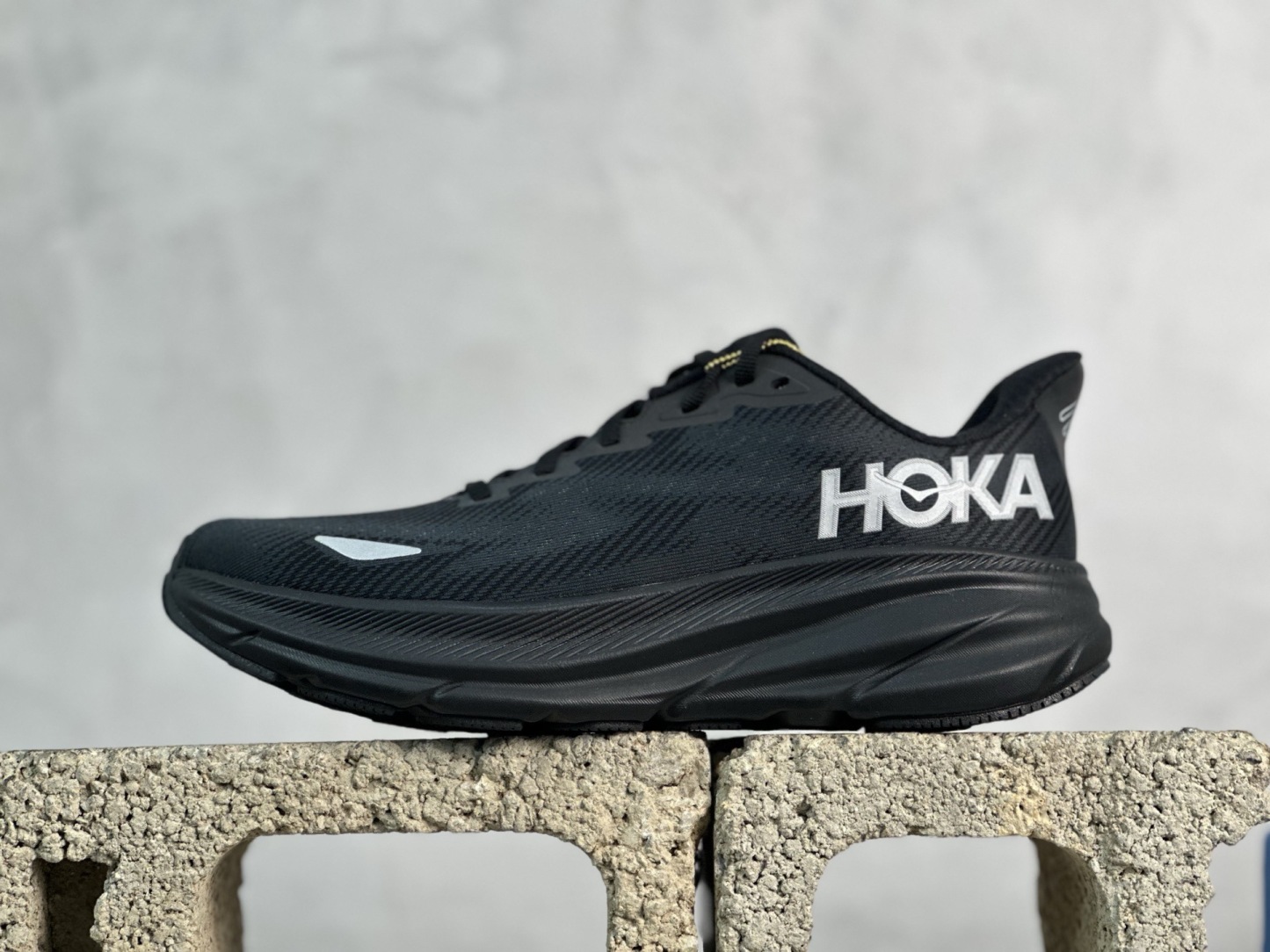 HOKA ONE ONE Clifton 9