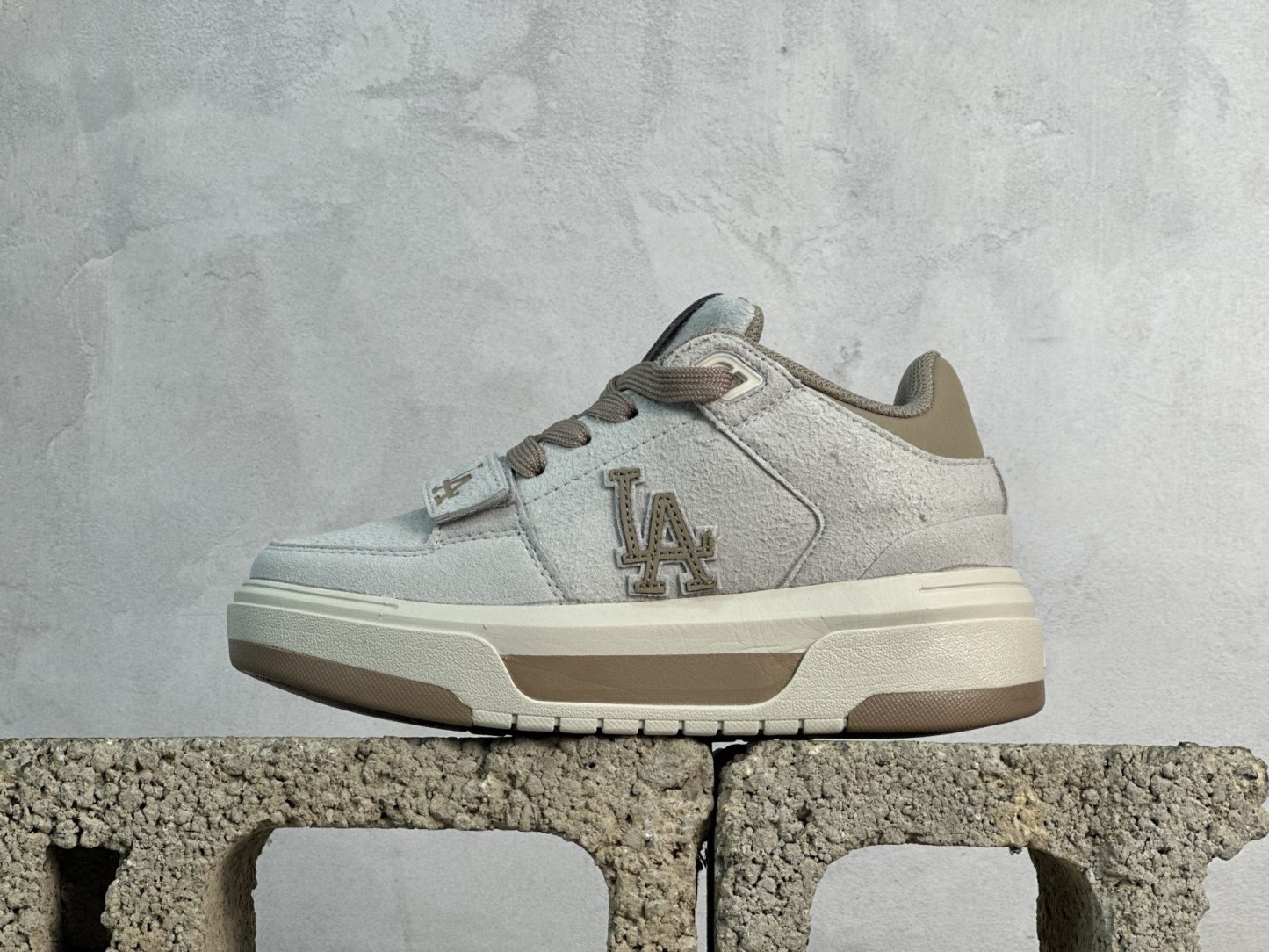 MLB 紐約洋基隊 增高厚底休閒跑鞋