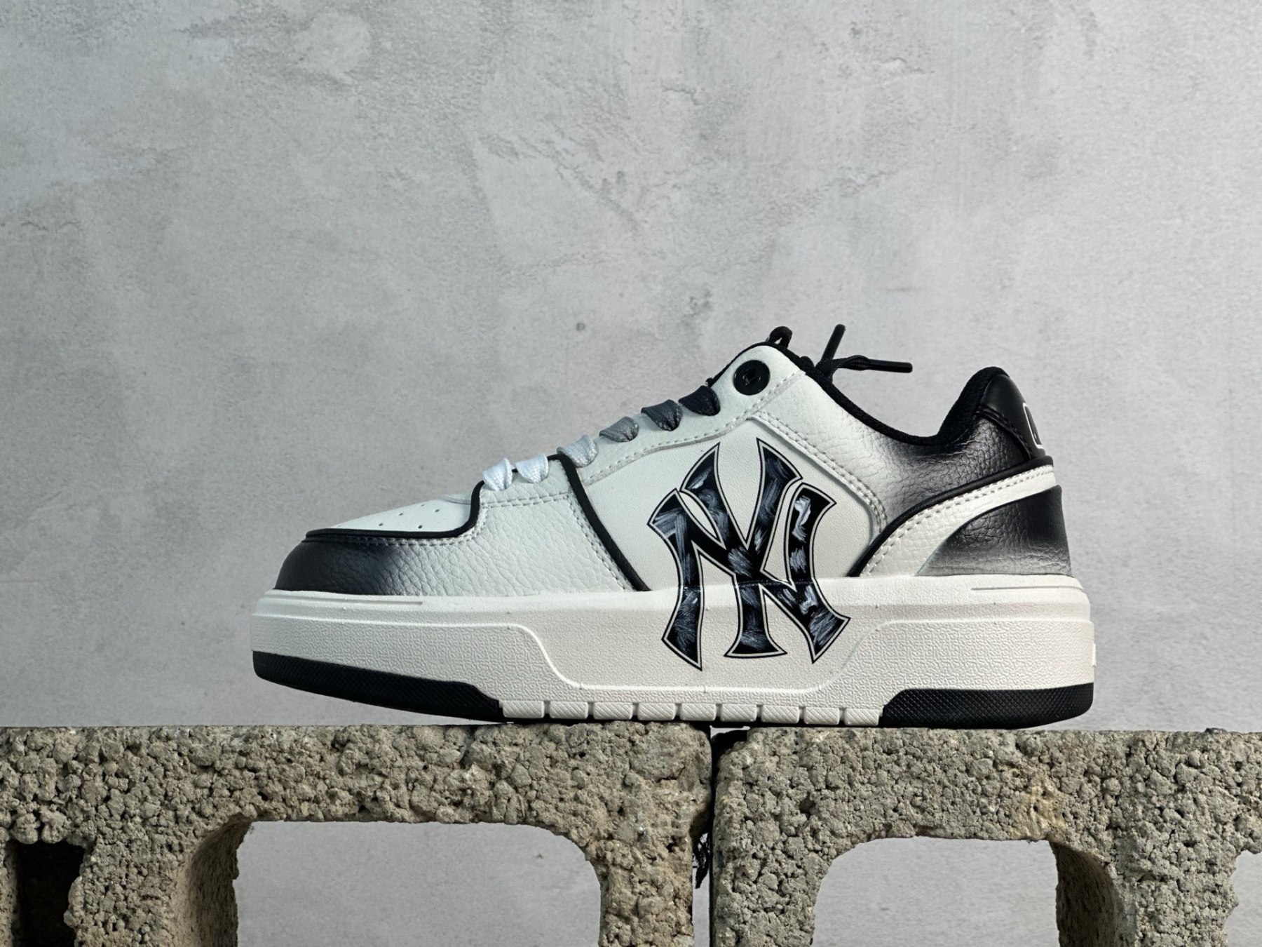 MLB NY 印花網紅學長老爹鞋 定制塗鴉惡作劇