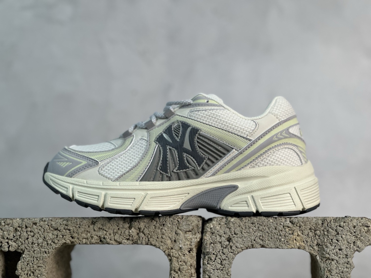 MLB 紐約洋基隊魔術貼輕量增高厚底休閒運動鞋