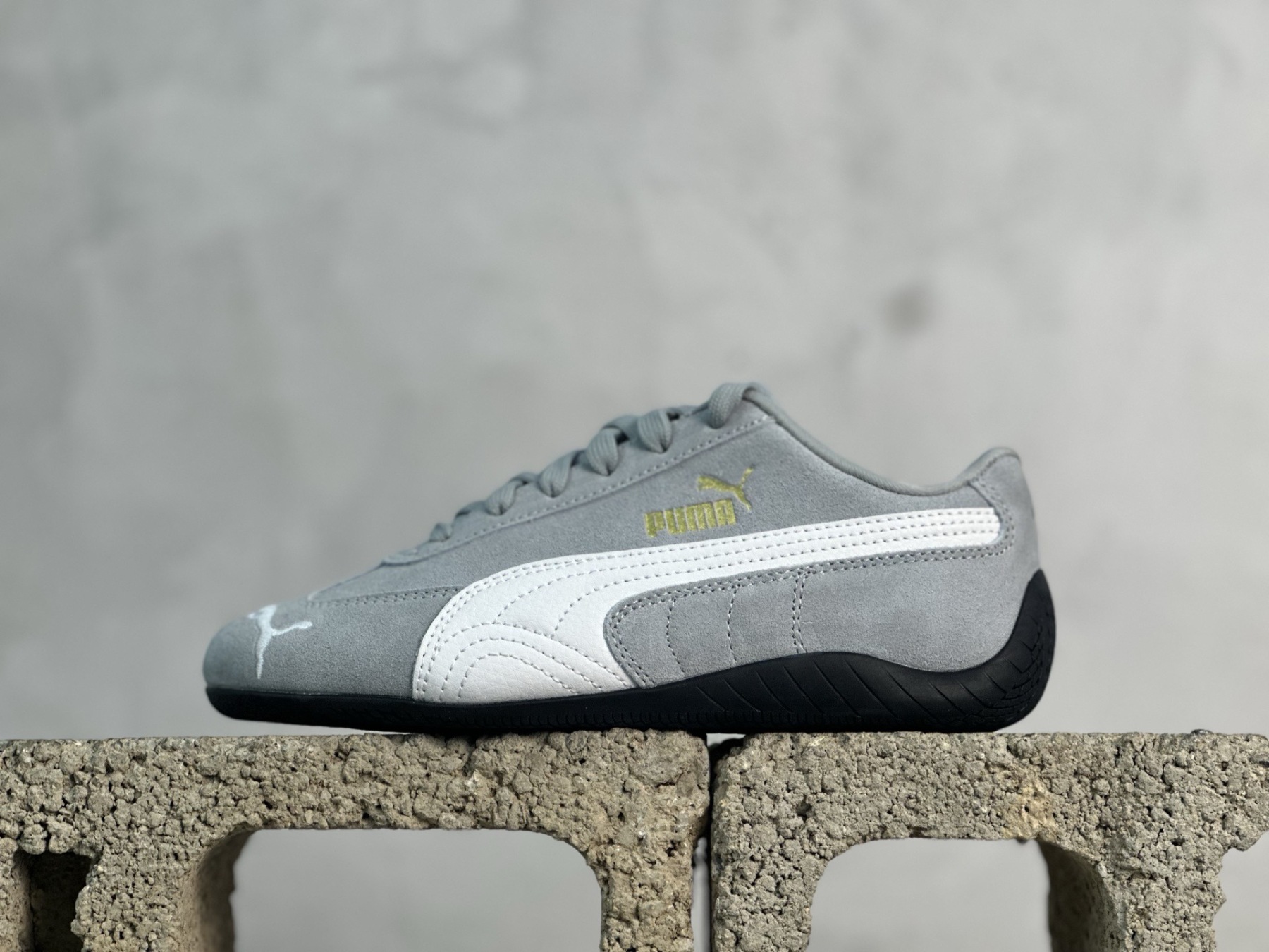 PUMA彪馬 speedcat系列 灰色
