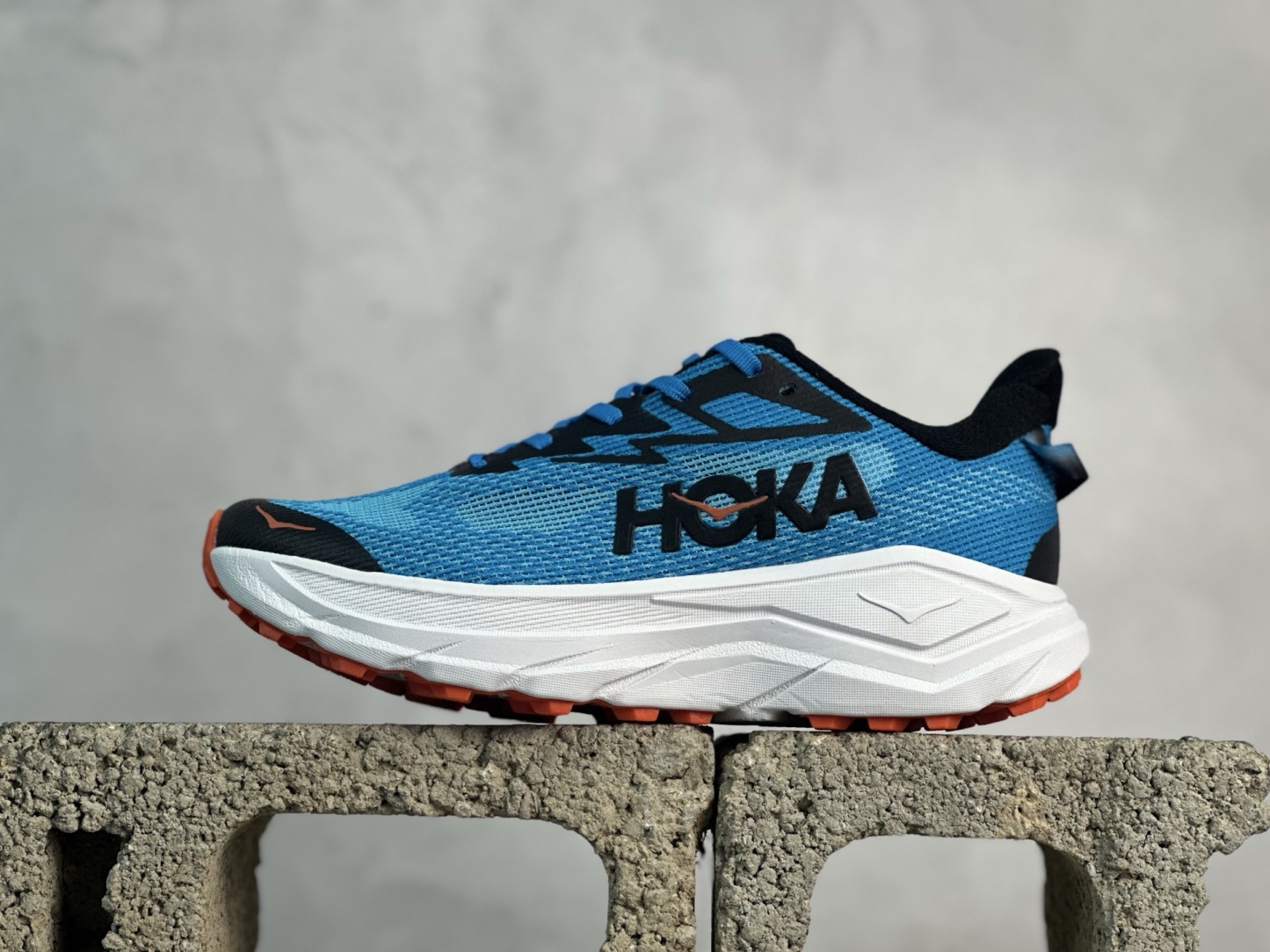 HOKA ONE ONE Challenger 8 挑戰者 8 代