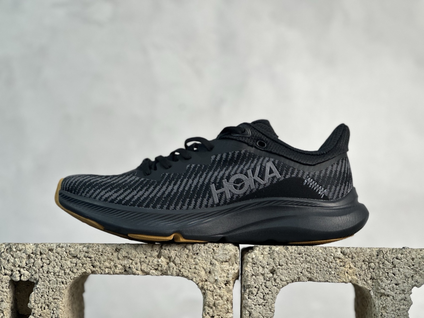 HOKA ONE ONE Solimar 运动舒适织物合成革减震防滑耐磨低帮休闲跑步鞋