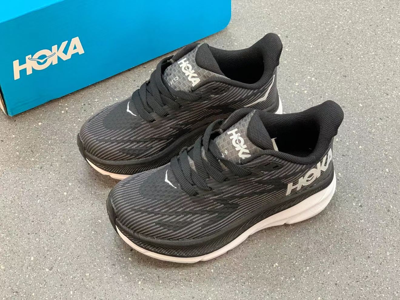 Hoka克9