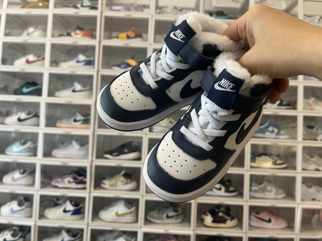 加絨NK SB中幫魔術貼兒童板鞋