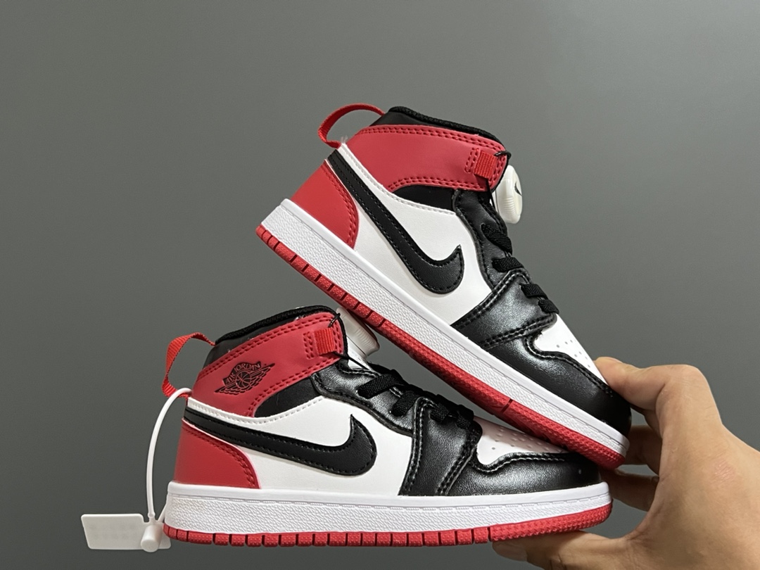 喬一中幫鎖扣兒童運動鞋