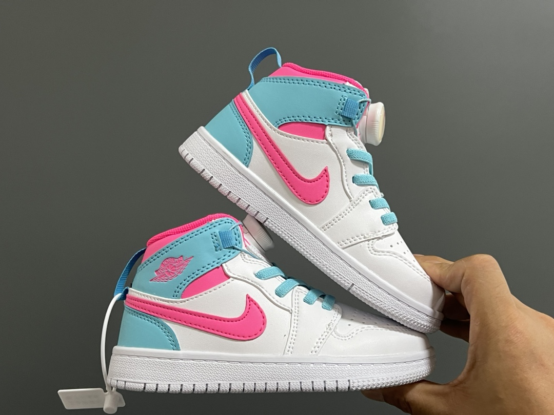 喬一中幫鎖扣兒童運動鞋