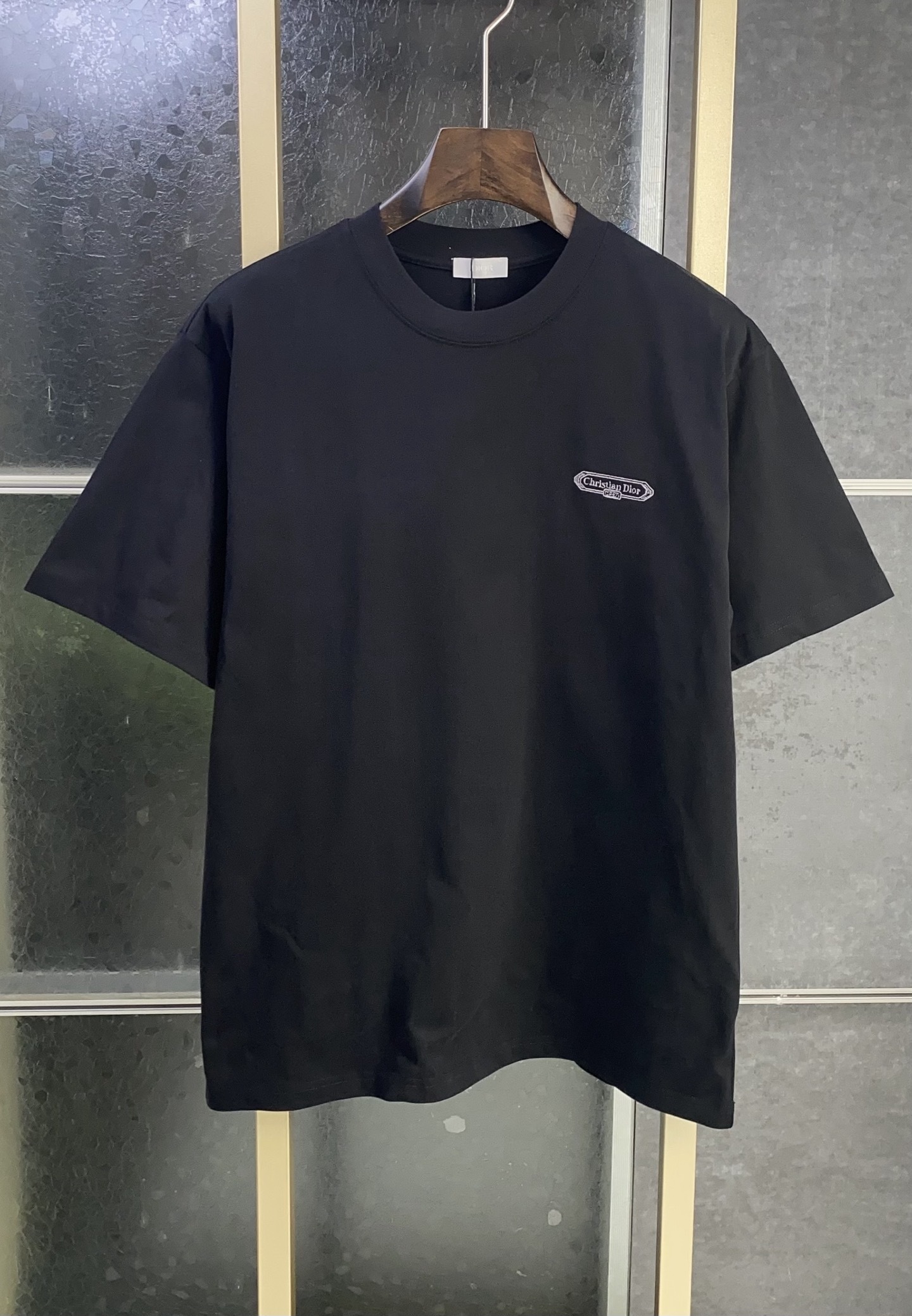 Dior/迪奧 刺繡字母條形徽標圓領短袖T恤