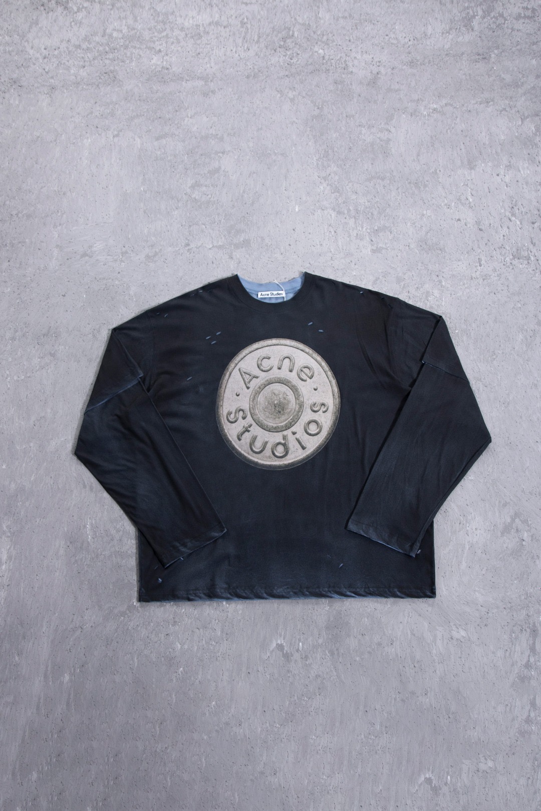   ACNE徽章全噴砂數碼印花假兩件長袖