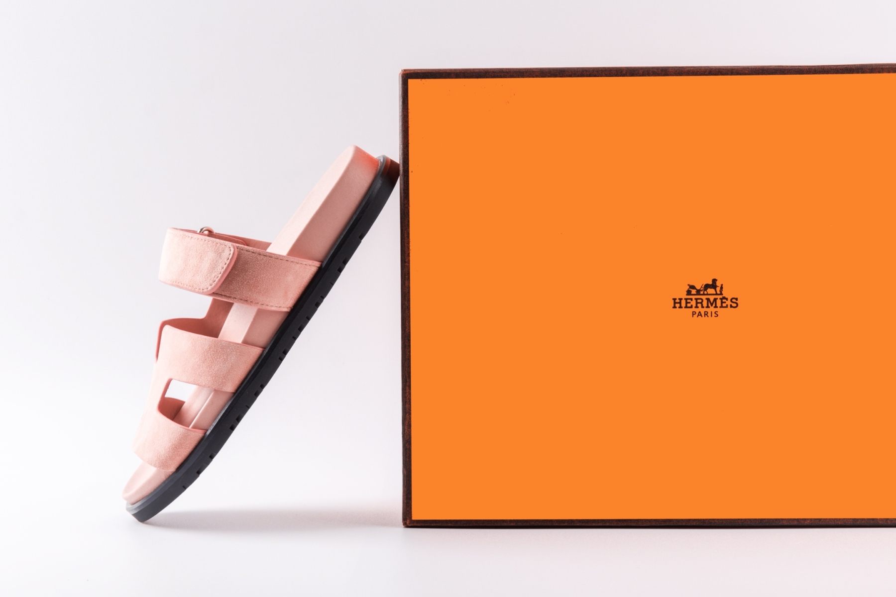 Hermes愛馬仕lzmir 二舅拖鞋H拖 桃粉絨