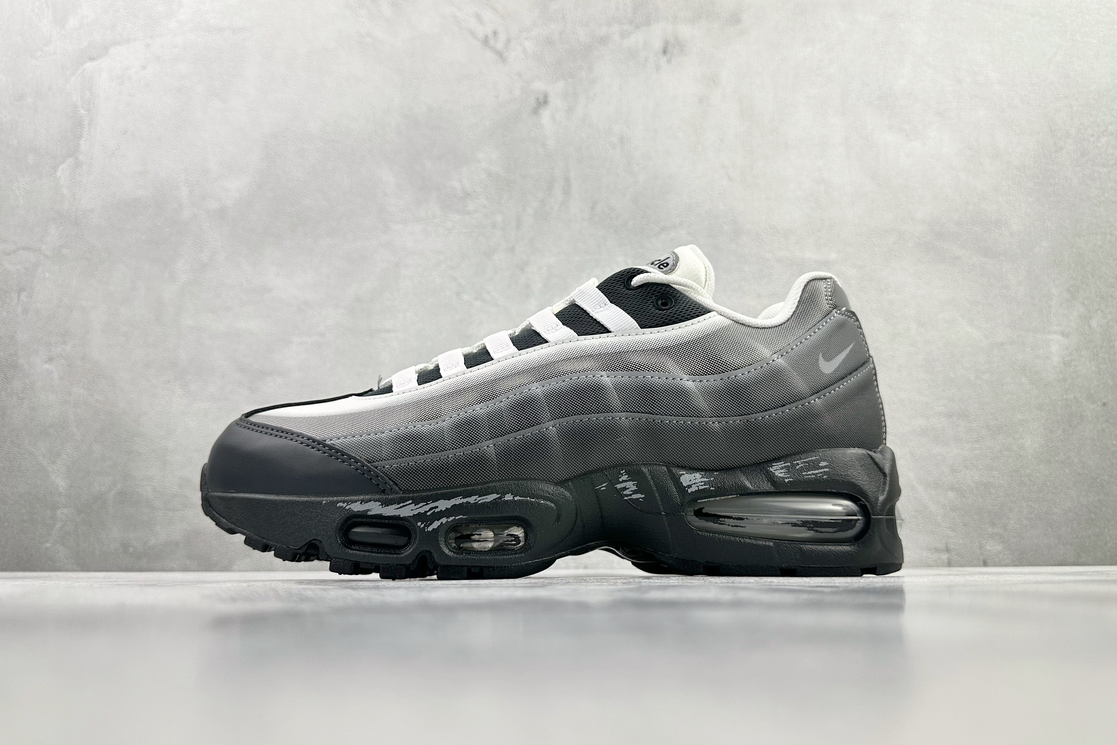 Air Max95 OG灰色 货号:I17404100