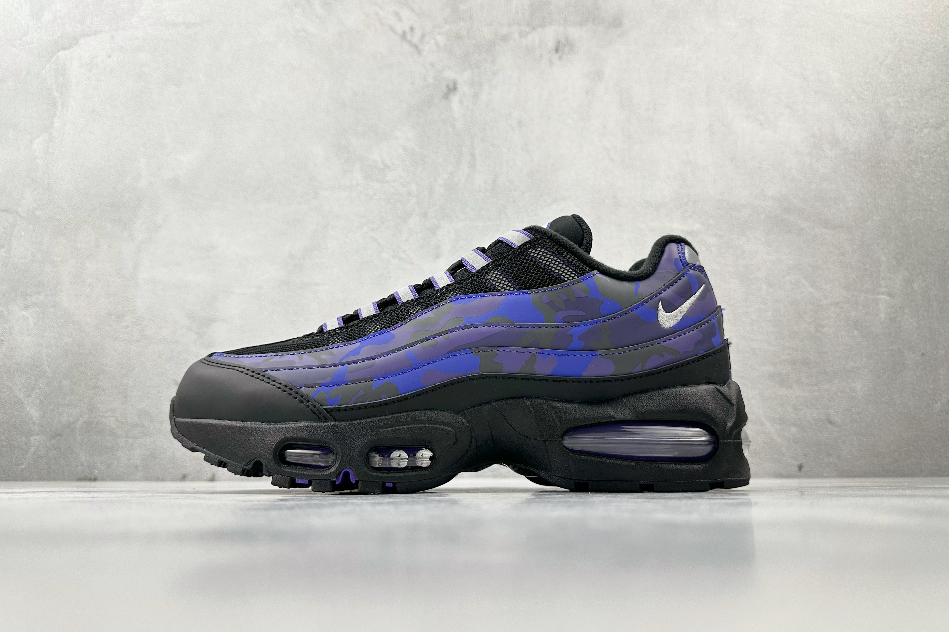 NikeAir Max95黑紫色 货号:HQ1973-500
