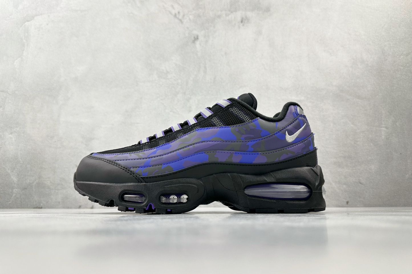NikeAir Max95黑紫色 货号:HQ1973-500