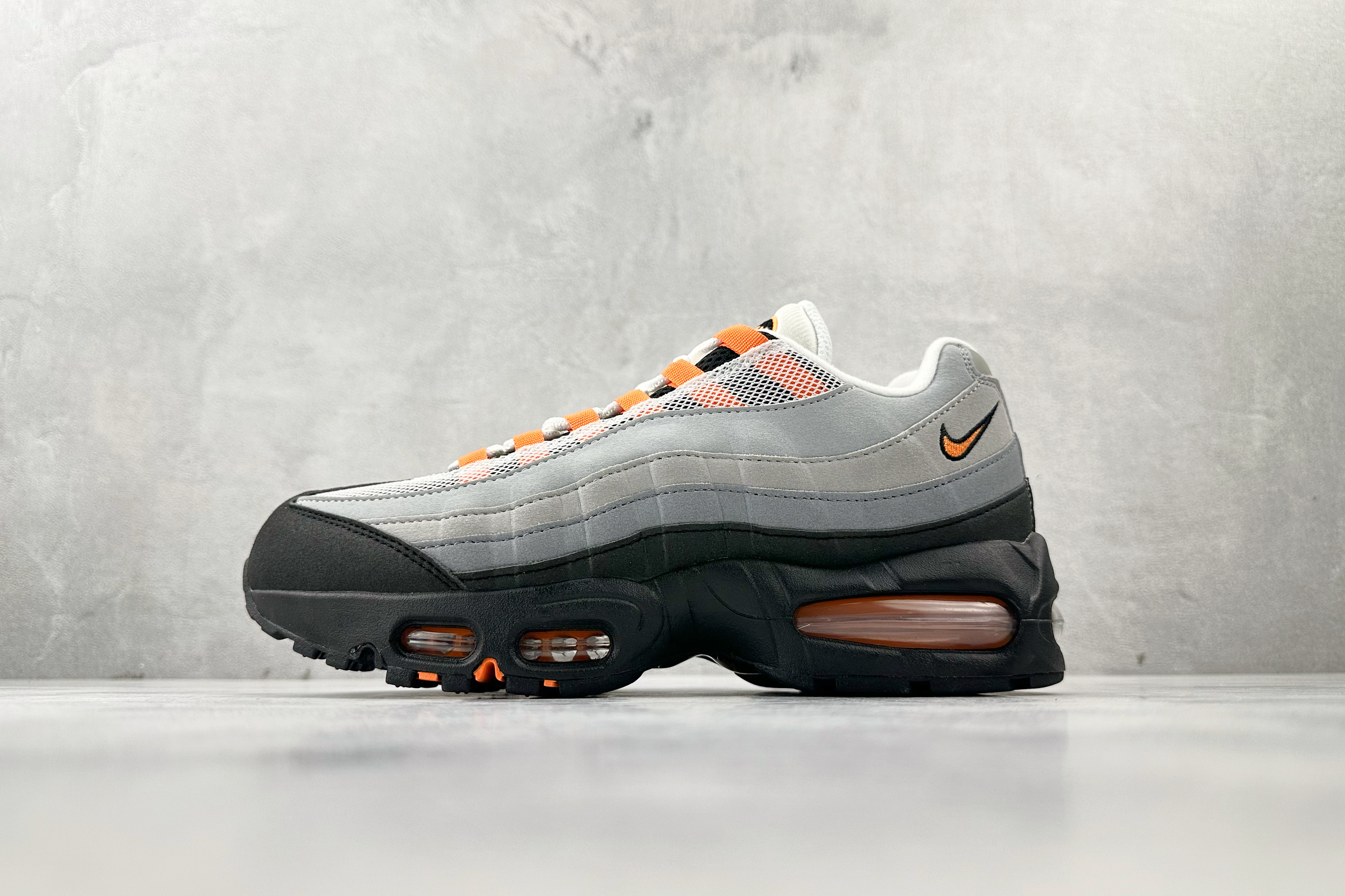 Nike Air Max 95 OG'Bright Mandarin'灰色 货号:HM4740-005