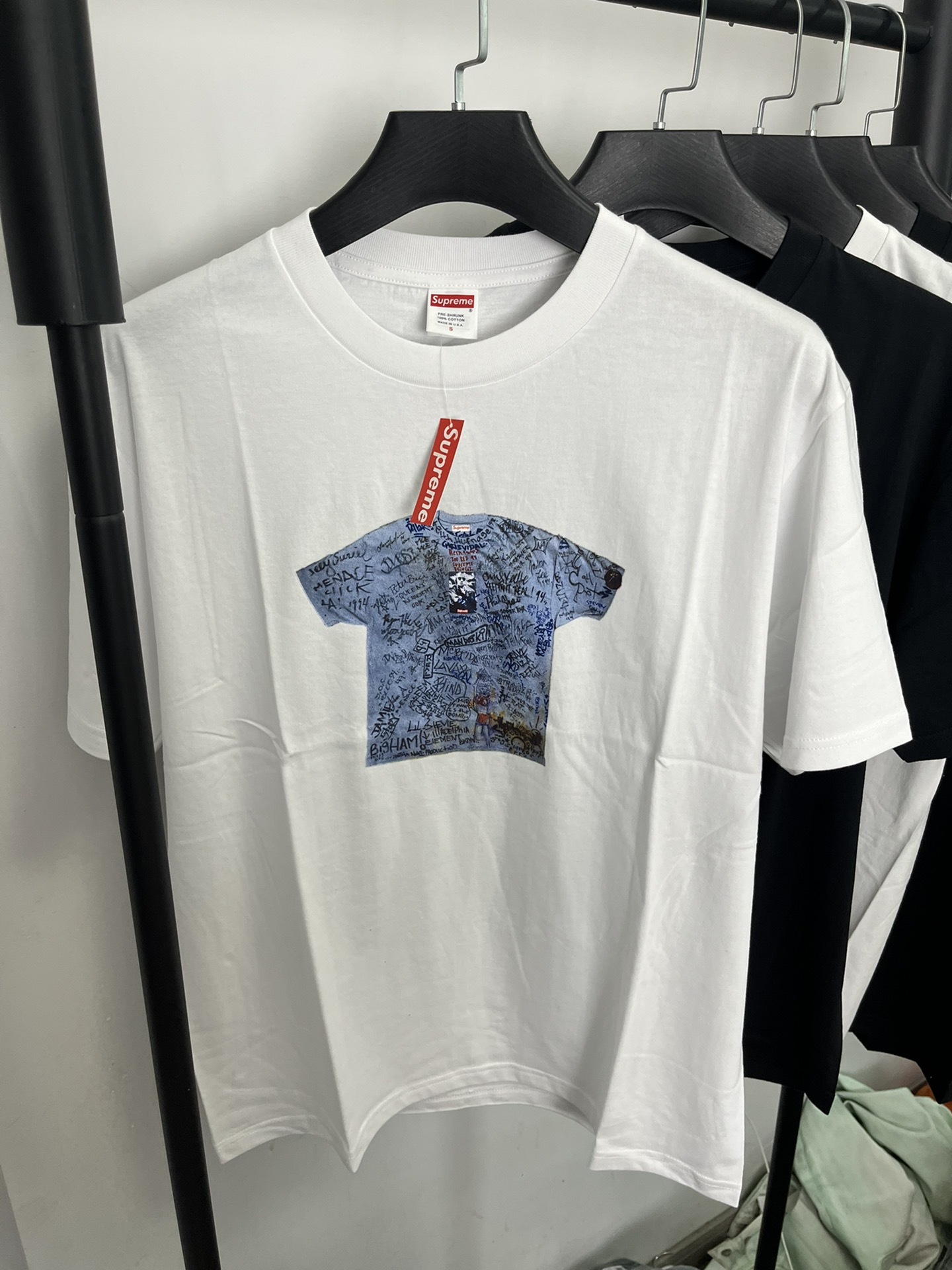 Supreme SS25 WEEK18 Summer TeeDean Blunt Tee 迪恩·布朗特人物印花圆领短袖T恤 黑色  白色 