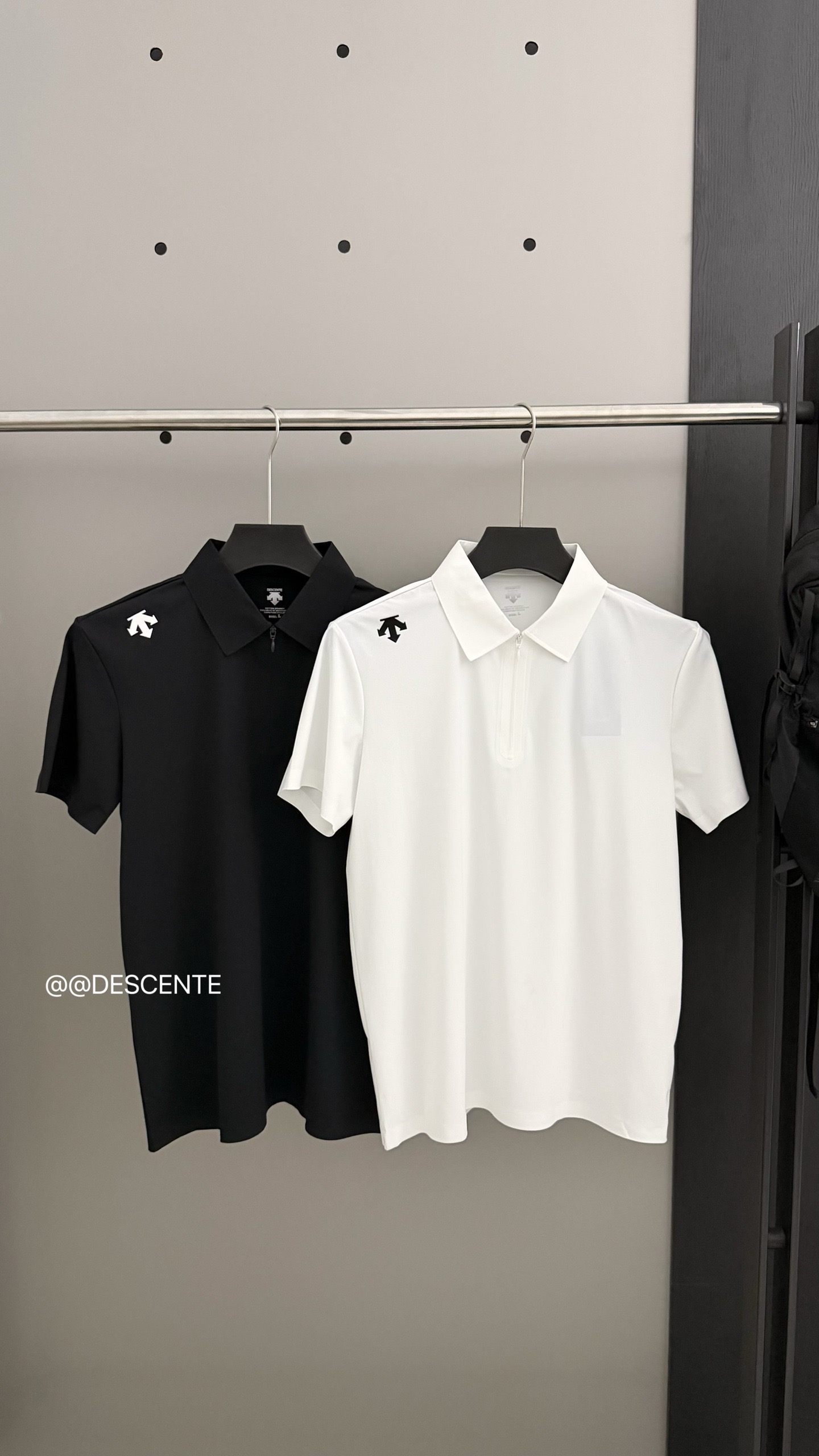 DESCENTE（迪桑特） 功能款翻领短袖Polo衫，属于品牌运动休闲系列