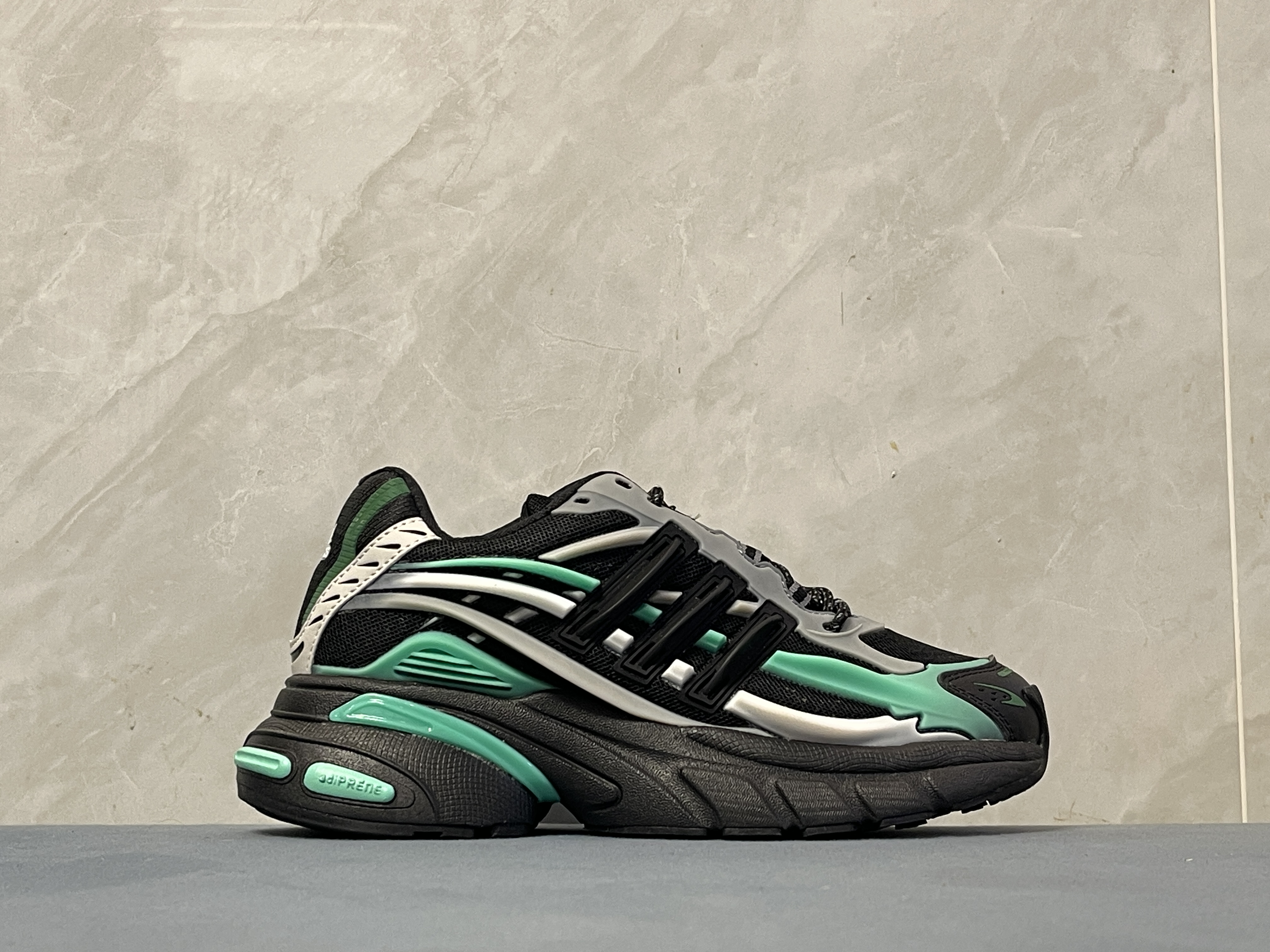 Adidas Originals Adistar Jellyfish  愛迪水母