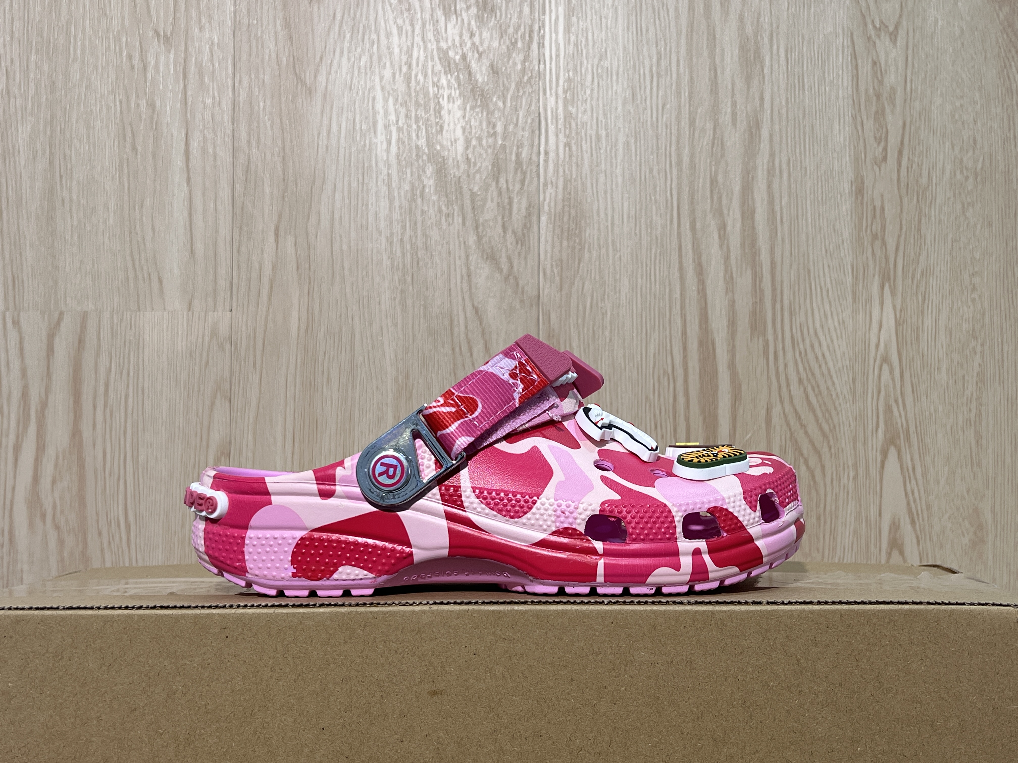 Bape x crocs classic clog 迷彩粉209627-6I2