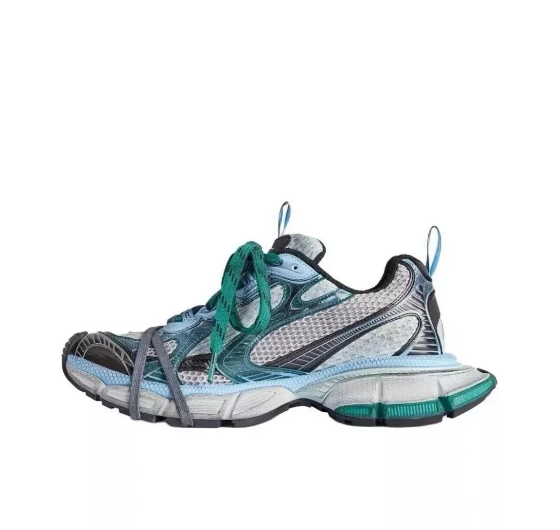 巴黎世家 3XL 系列