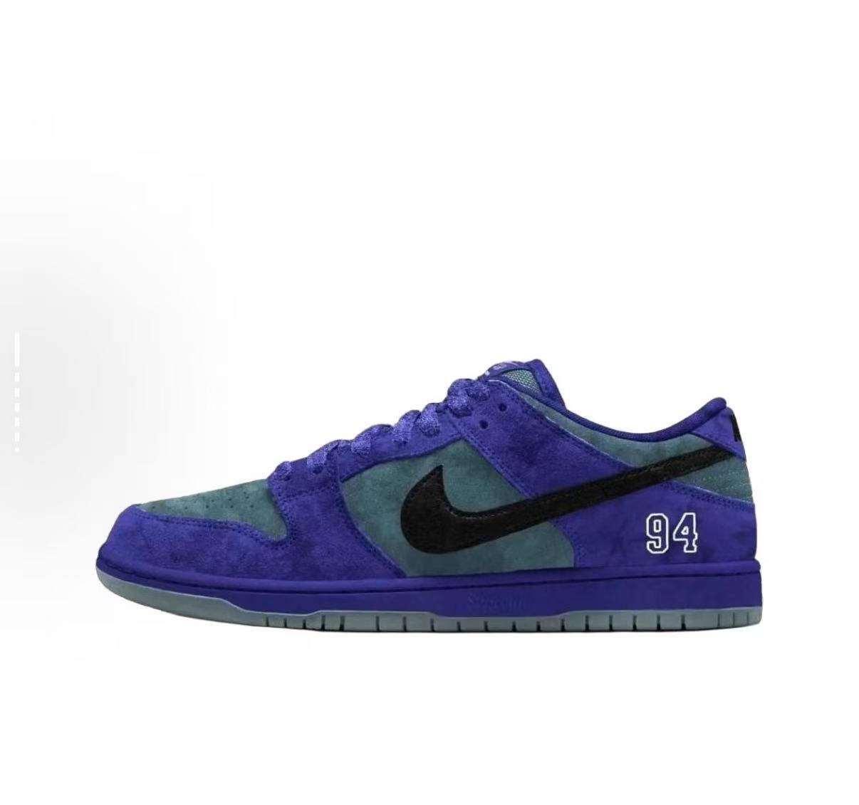 Supreme×Nike DUNK SB