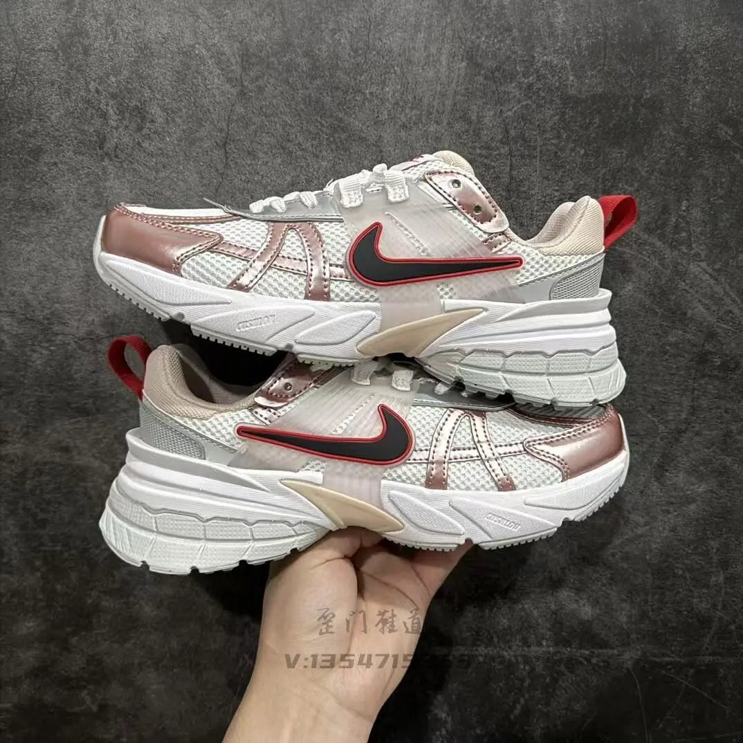 NIKE V2K Run 系列