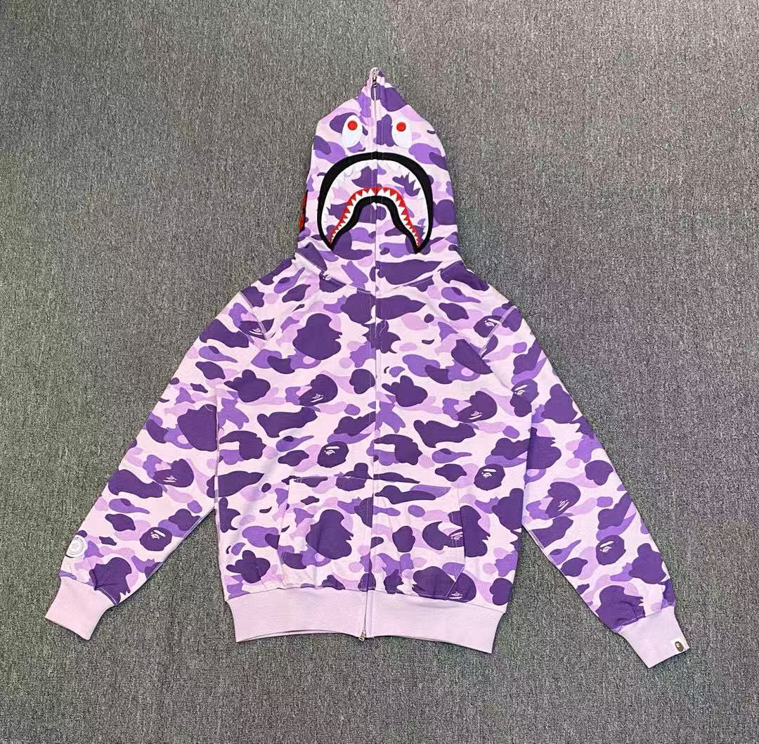 BAPE 迷彩鲨鱼连帽拉链卫衣