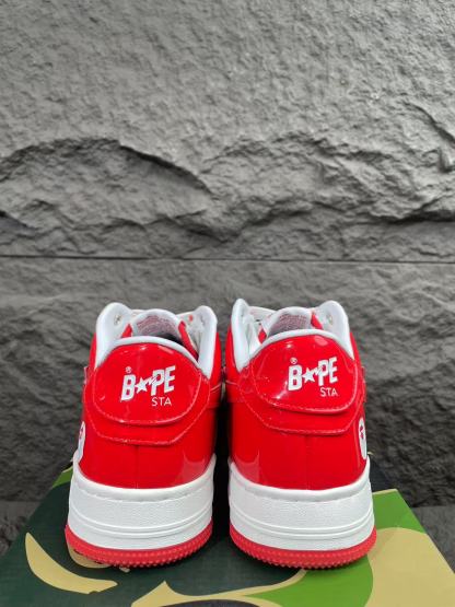 bape 紅色
