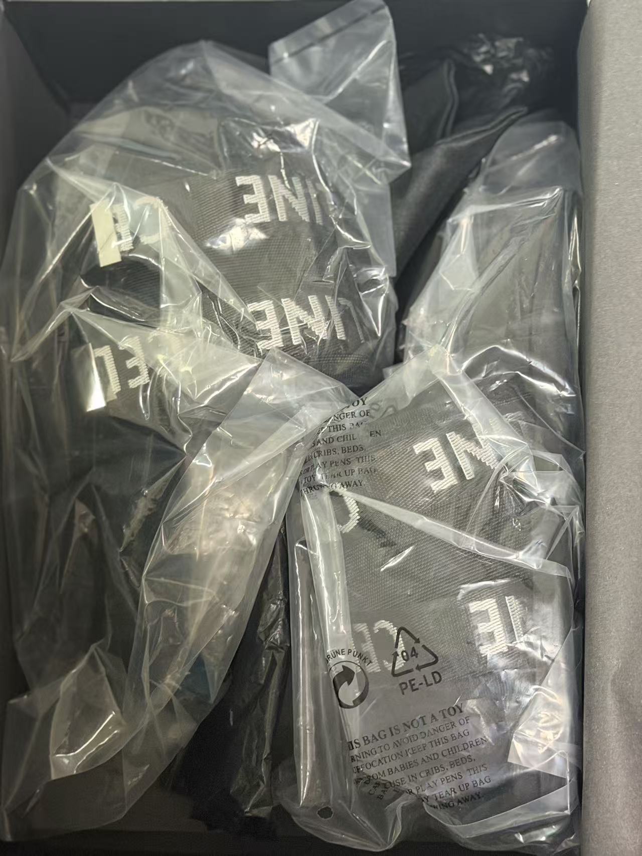 22.5cm鞋子現貨（售出之後不退不換）