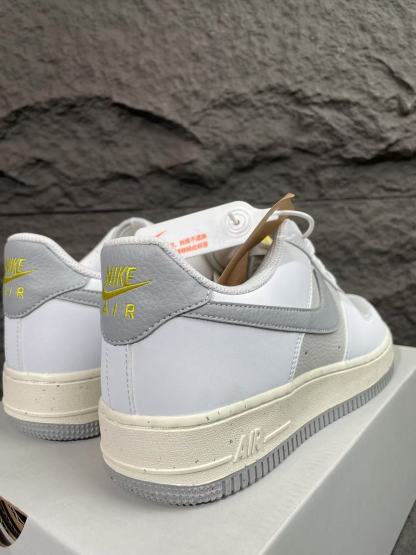 Nike Air Force 1 Next Nature 白灰