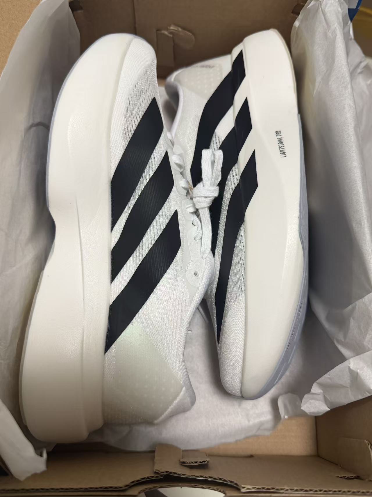 24cm鞋子現貨（售出之後不退不換）