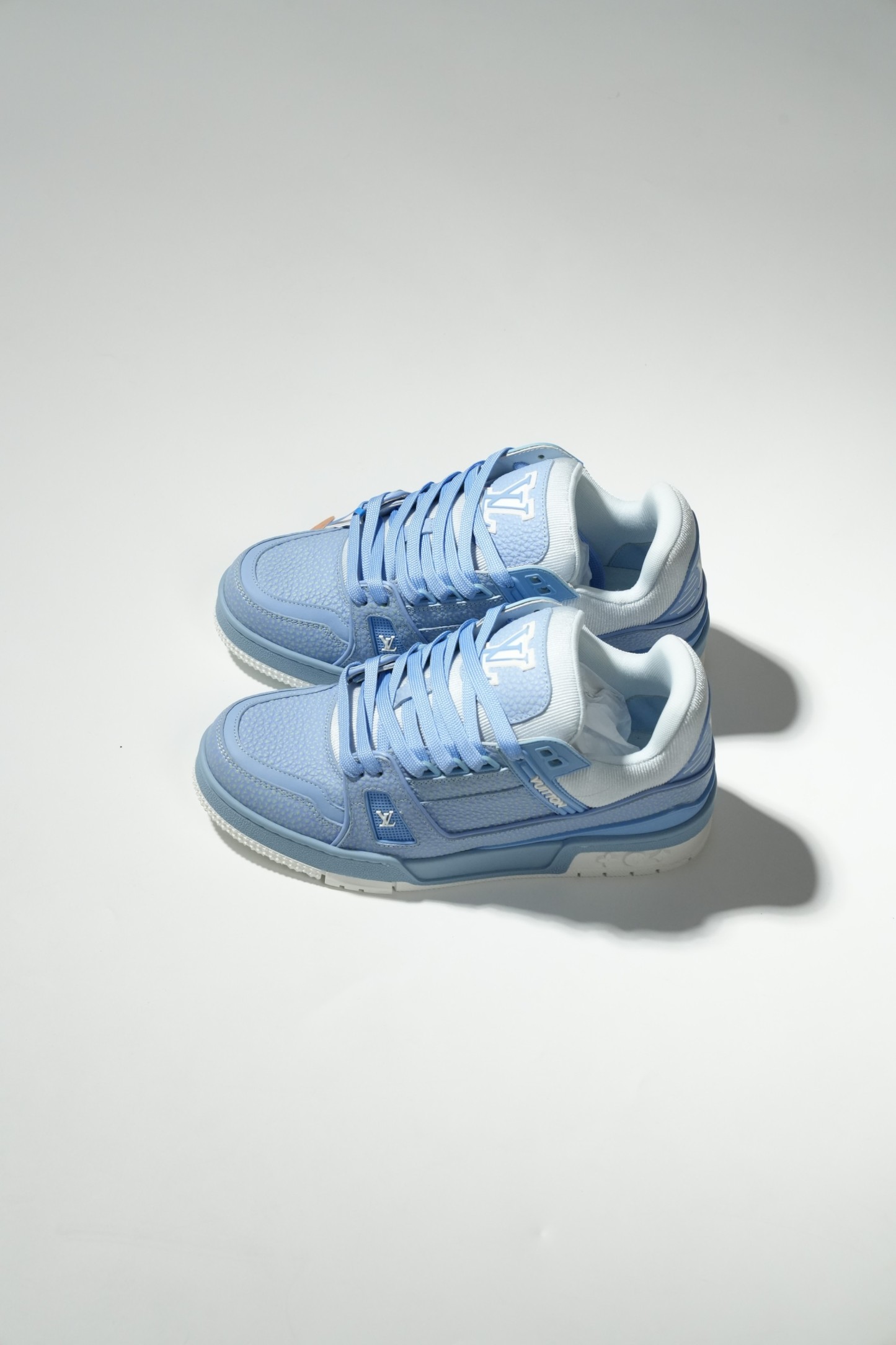 LOUIS VUITTON Trainer 牛仔