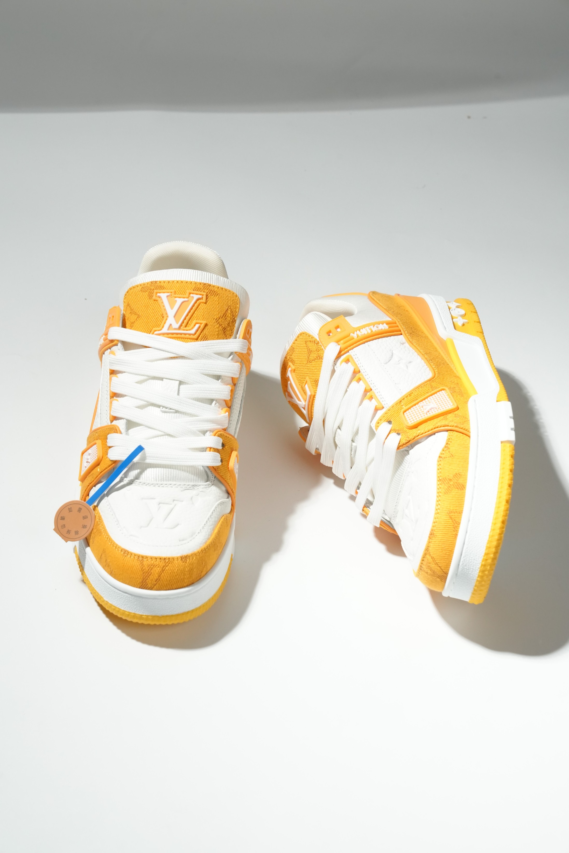 LOUIS VUITTON Trainer 牛仔