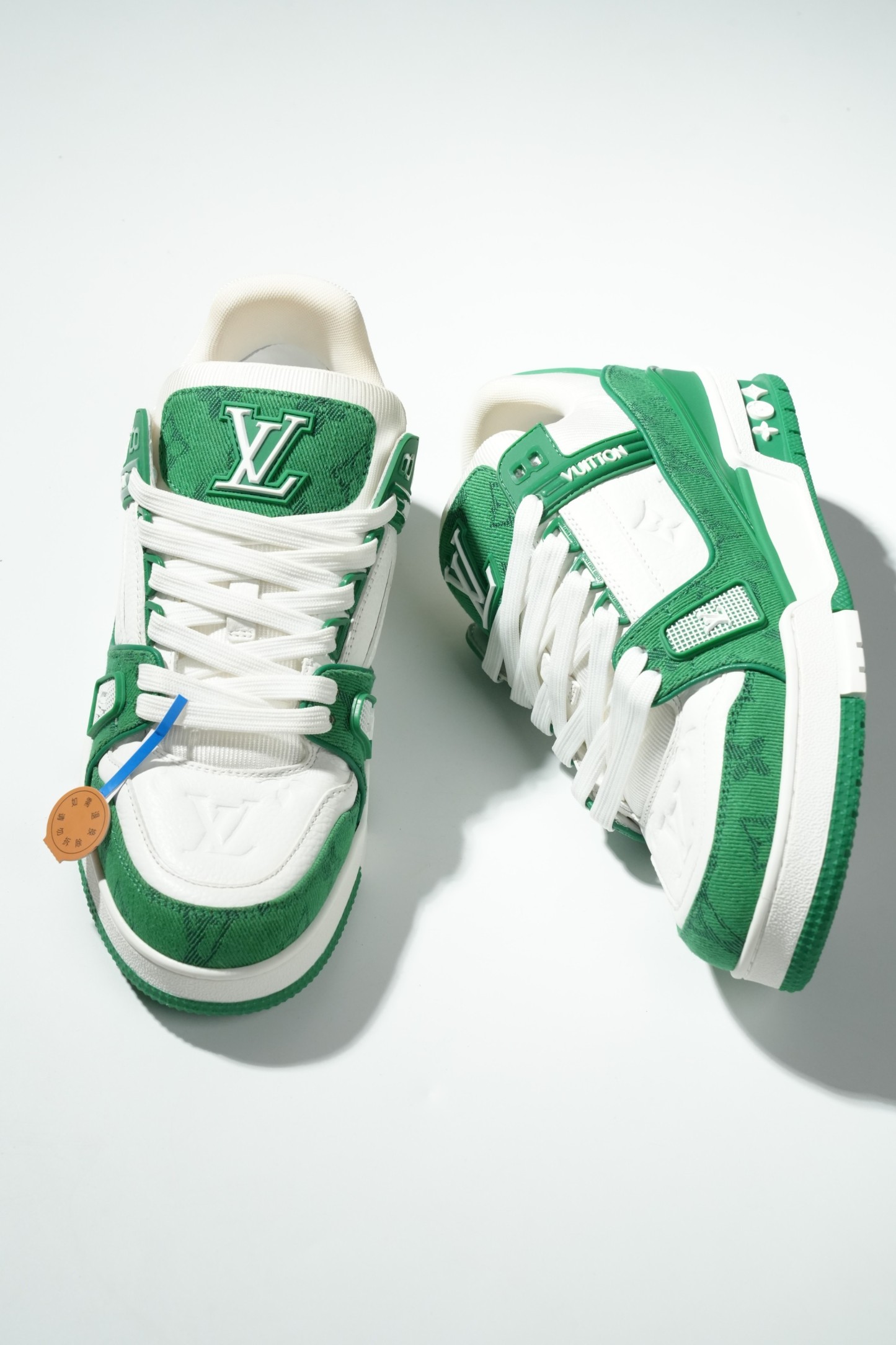 LOUIS VUITTON Trainer 牛仔