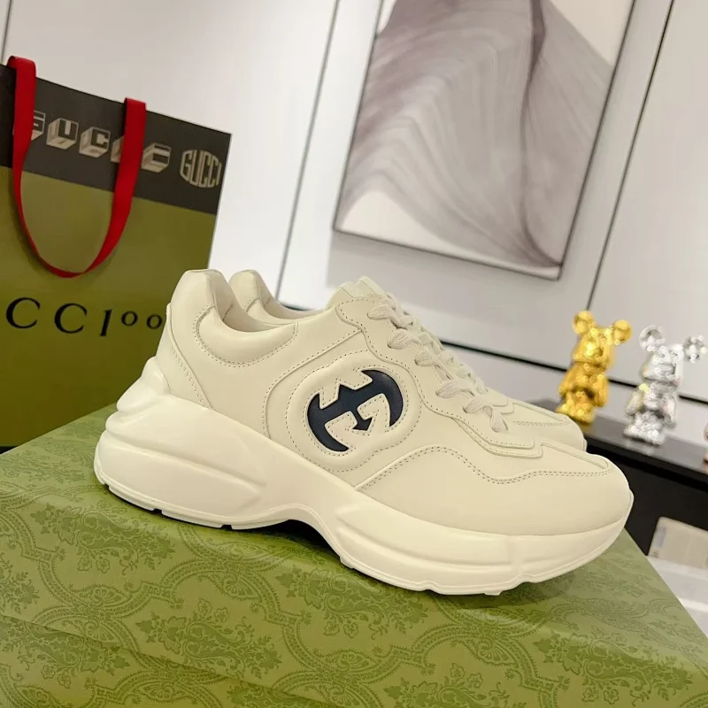 gucci 老爹鞋 系列