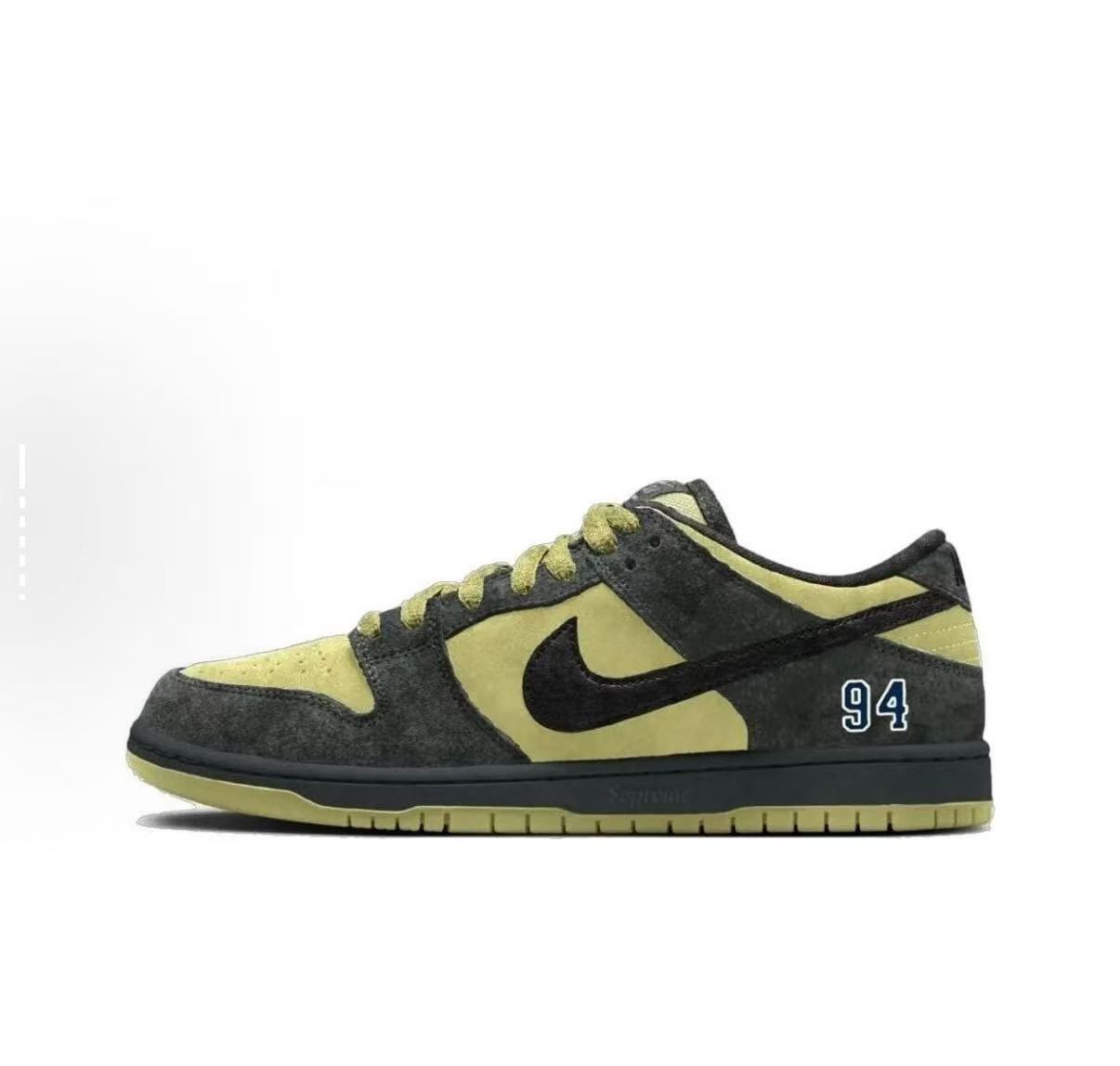 Supreme×Nike DUNK SB
