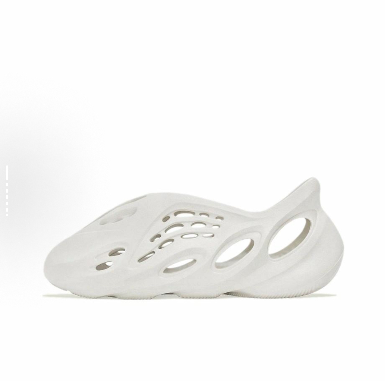 adidas originals Yeezy Foam Runner 系列