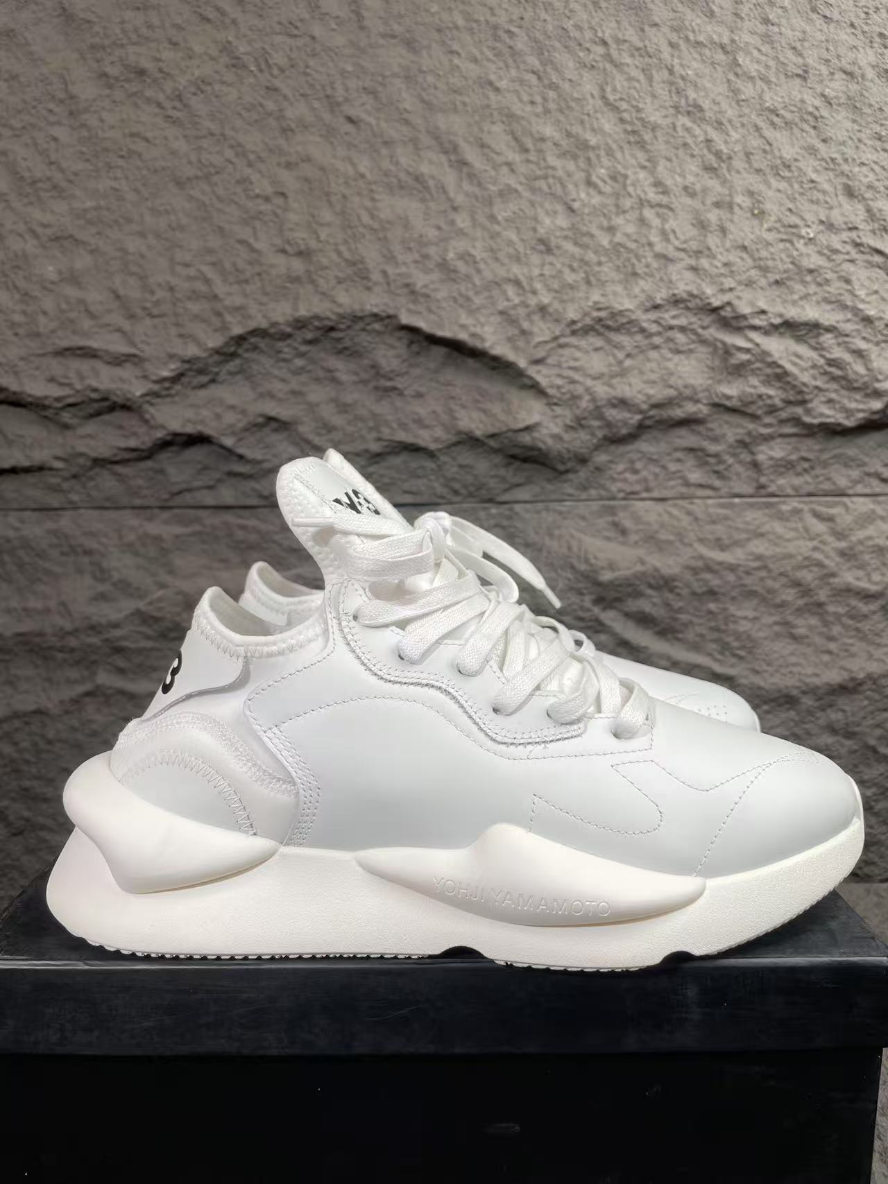 ADIDAS Y-3 kaiwa 白