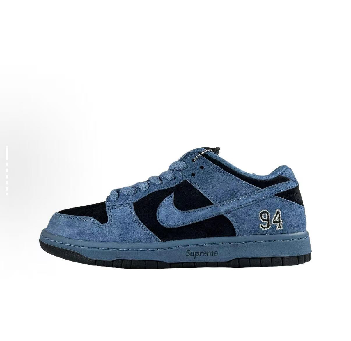 Supreme×Nike DUNK SB