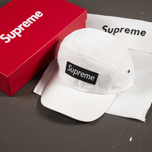 supreme系列