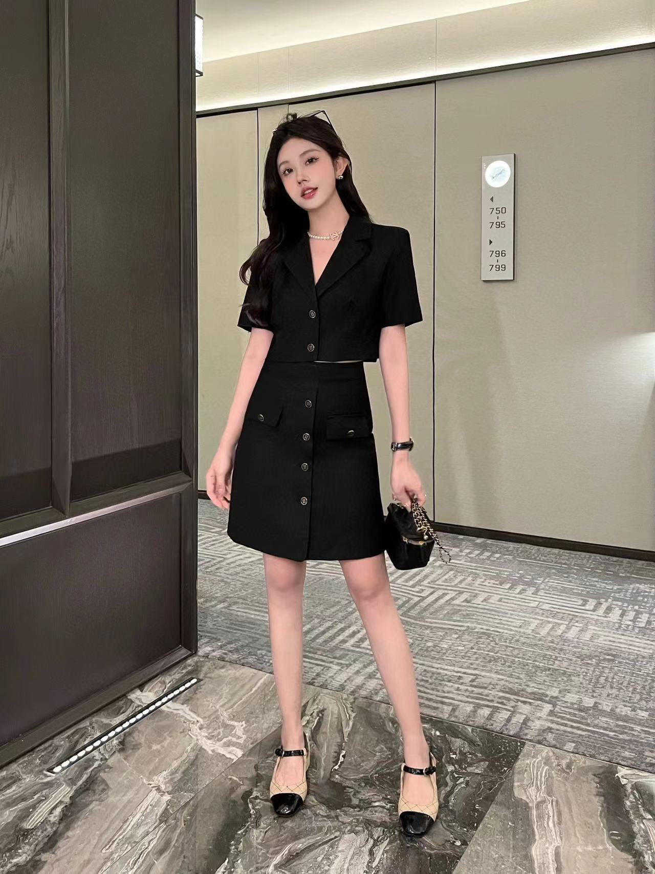 M1UM1U ジャケット+スカート 2点セット【 50％割引+送料無料】