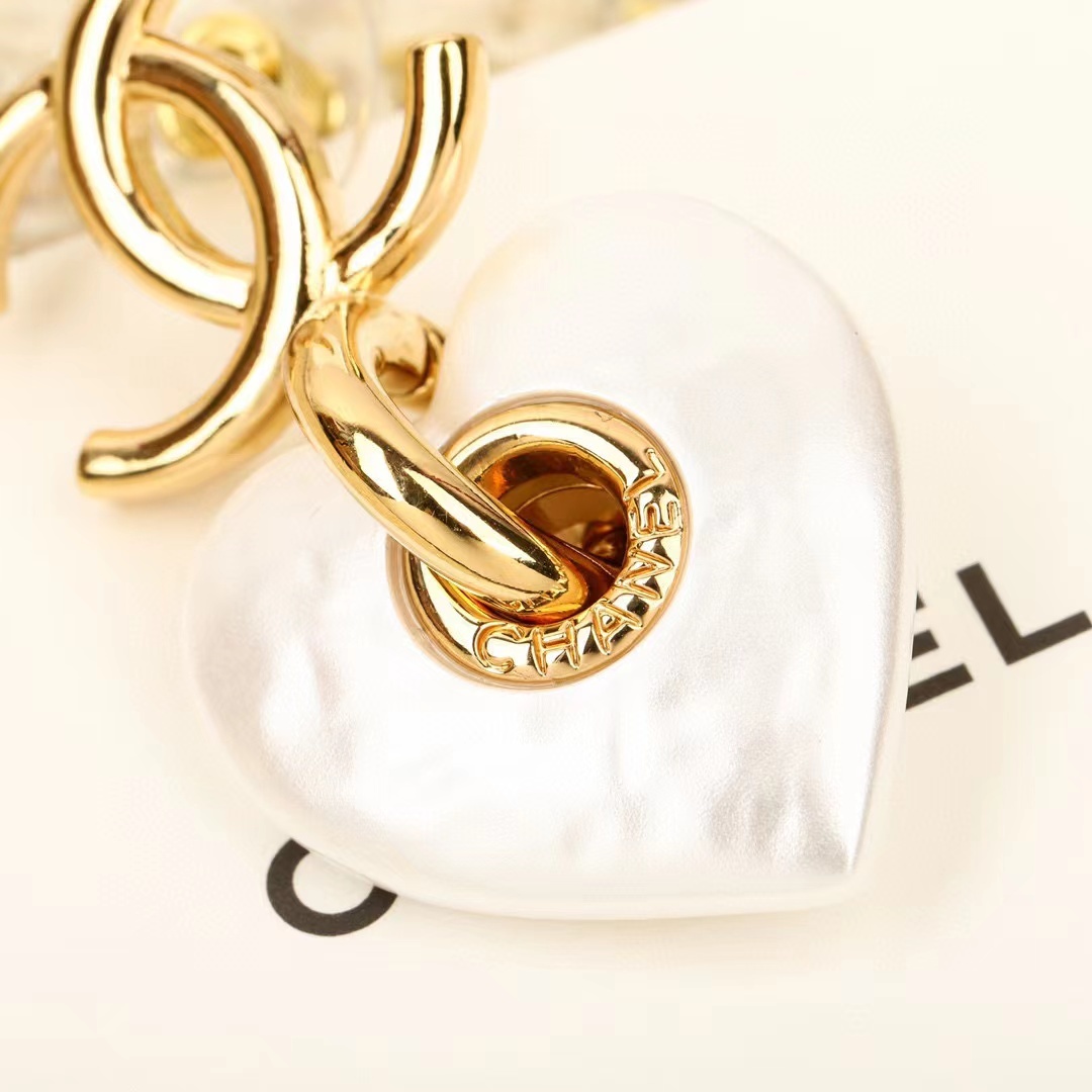 CHANE1 ハートピアス【50％割引+送料無料】