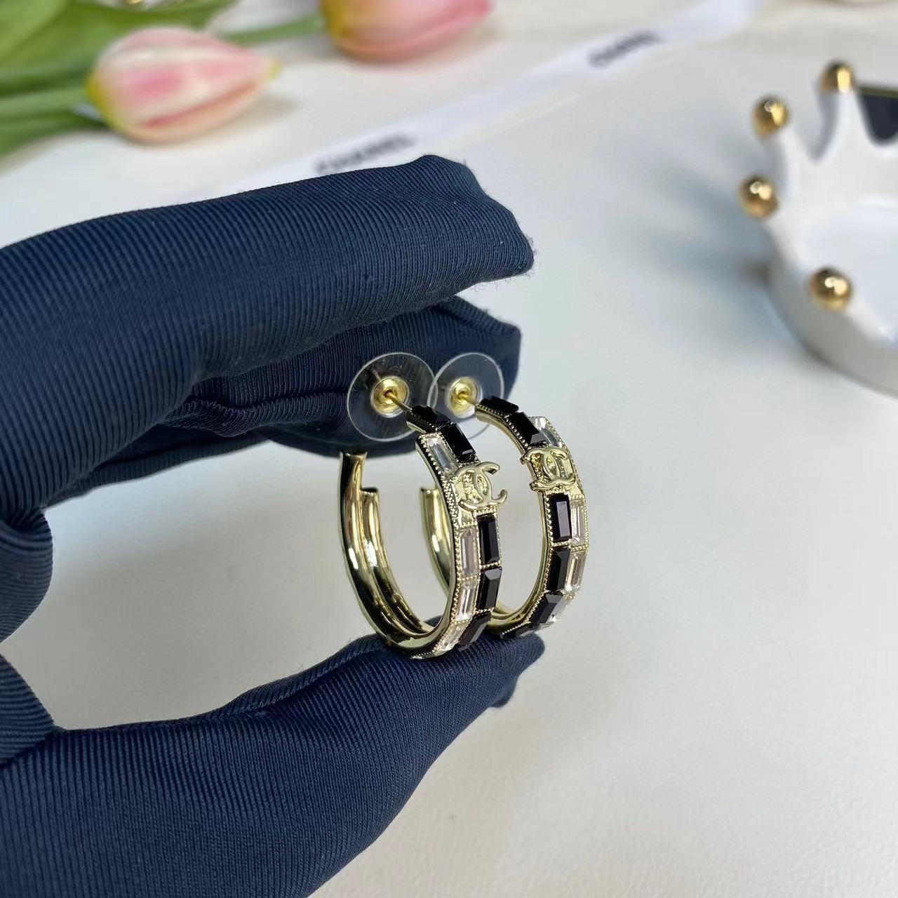 CHANE1 ダブルC イヤリング【50％割引+送料無料】