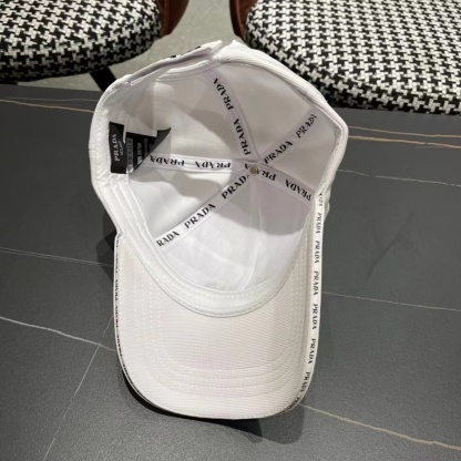 PR4DA 刺繍ベースボールキャップ【50％割引+送料無料】