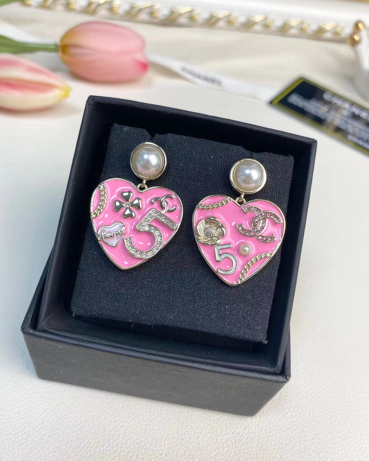 CHANE1 ピンクハートパールイヤリング【50％割引+送料無料】