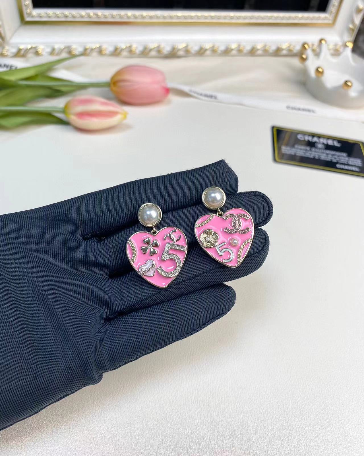 CHANE1 ピンクハートパールイヤリング【50％割引+送料無料】