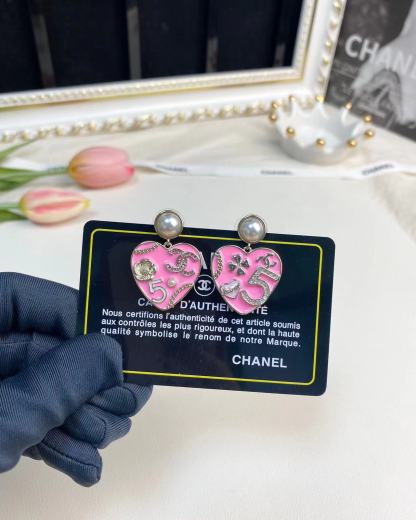 CHANE1 ピンクハートパールイヤリング【50％割引+送料無料】