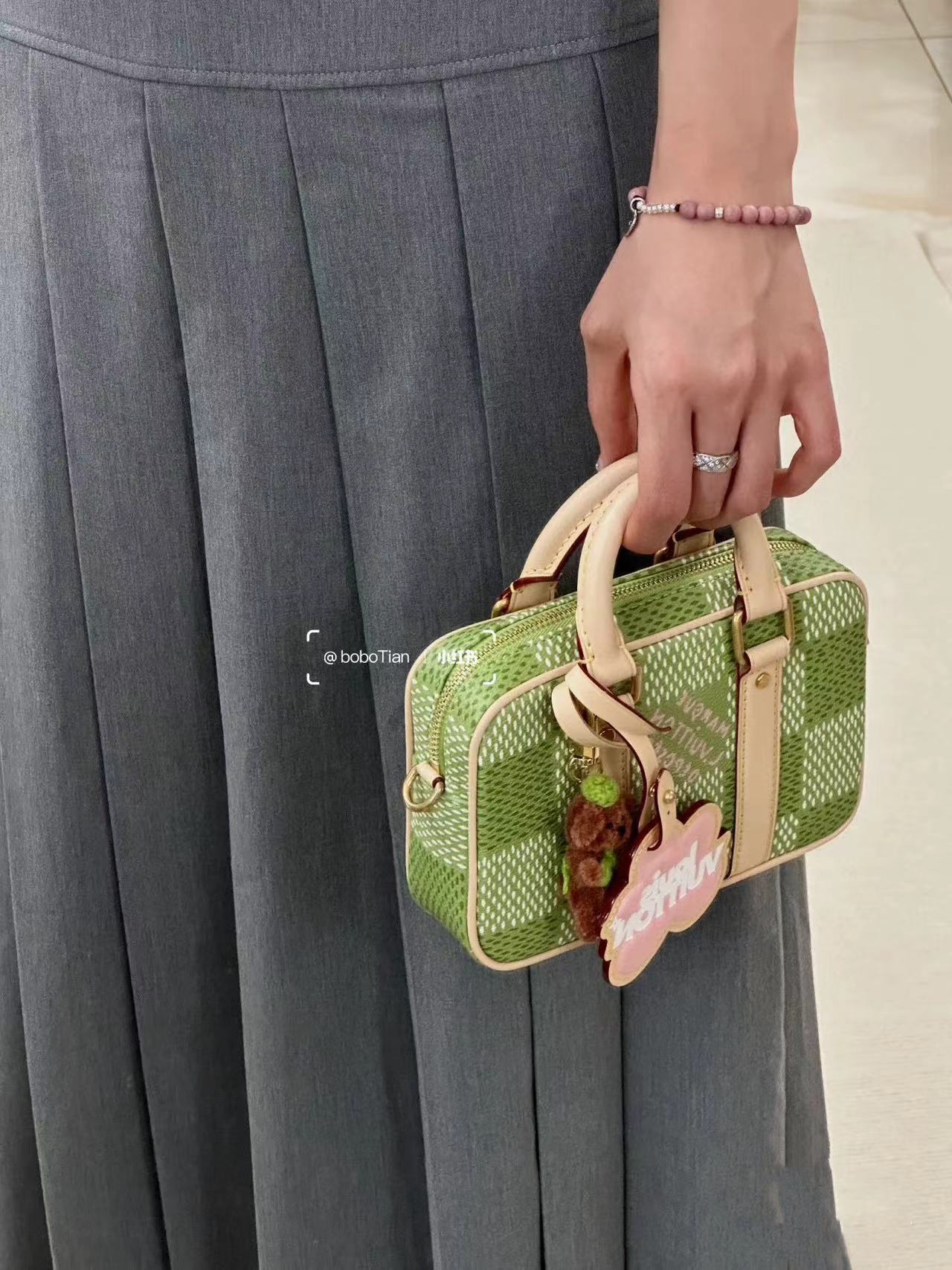 LV グリーン ハンドバッグ【50％割引+送料無料】