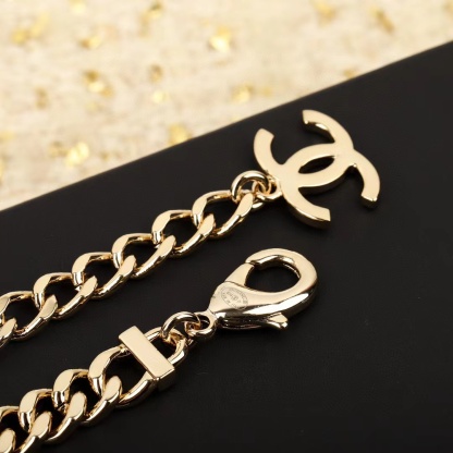 CHANE1 ハーフパール ダブルC ネックレス【50％割引+送料無料】